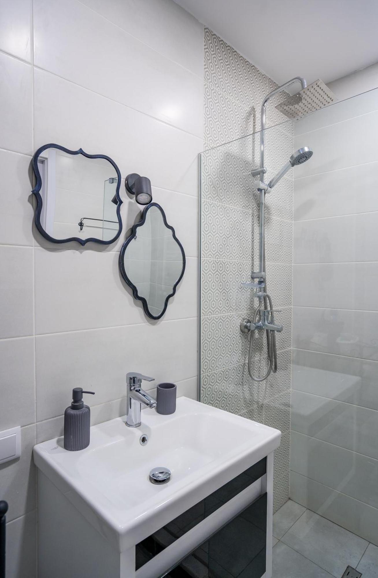 Winter Is Here Apartment In New גודאורי מראה חיצוני תמונה